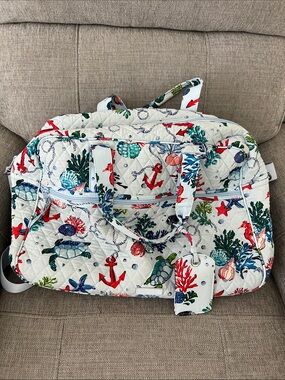 Vera Bradley retired Grand Traveler Bag in the Anchors Aweigh Quilted Cotton